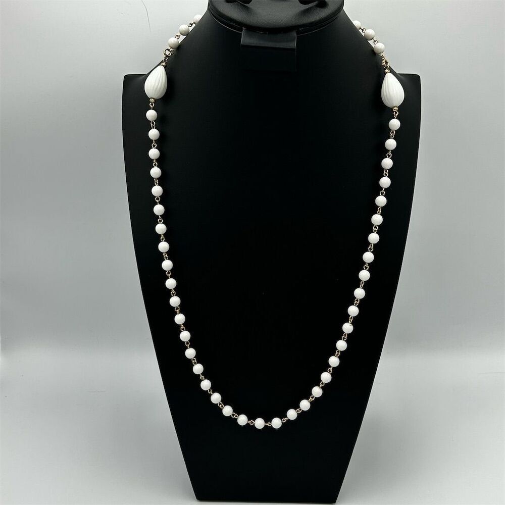 Avon White Beaded Necklace with Teardrop Accents Wedding Jewelry